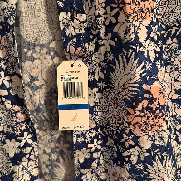 NWT Nautica | Hawaiian pineapple short sleeve button down shirt - Picture 2 of 4